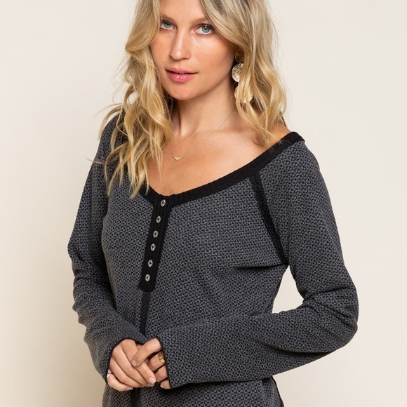 CHARCOAL TWO TONE TOP (REGULAR & PLUS) - Picture 8 of 10